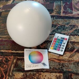 White Multicolor Orb Light with Remote